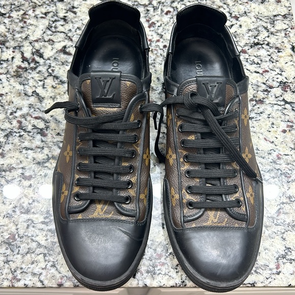 Louis Vuitton shoes - Picture 1 of 7